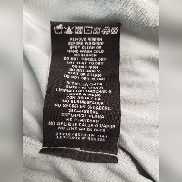 Mac Duggal Long Formal Evening green Dress size 16 - Picture 10 of 12